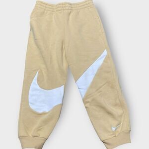 Nike Kids Swoosh Essential  Sesame Joggers Boys size 6 New with Tags